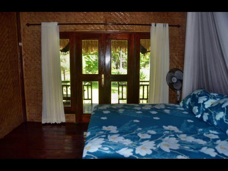 Amigos Bungalows Gili Meno Quarto foto